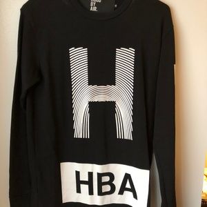 HBA LOOK LIKES NEW